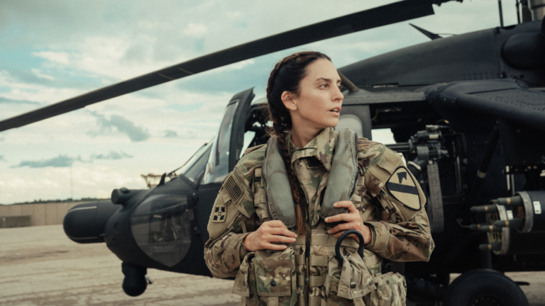 Genesis Rodriguez di Lioness entra nel cast di The Night Agent 3