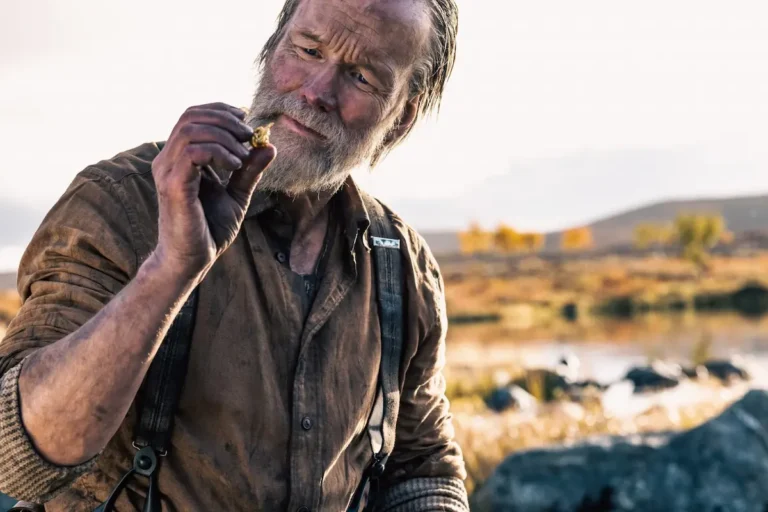 Sisu – L’Immortale, la spiegazione del finale: Aatami Korpi è sopravvissuto? Che fine ha fatto l’oro?