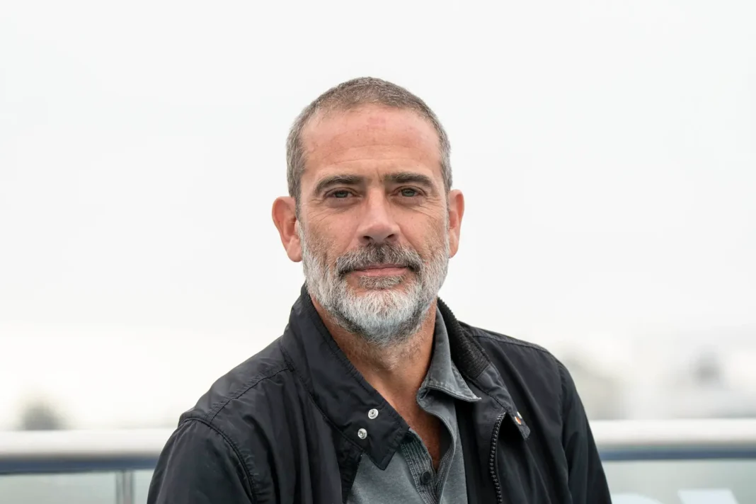 Jeffrey Dean Morgan