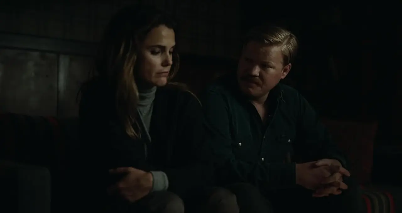Keri Russell e Jesse Plemons in Antlers - Spirito insaziabile