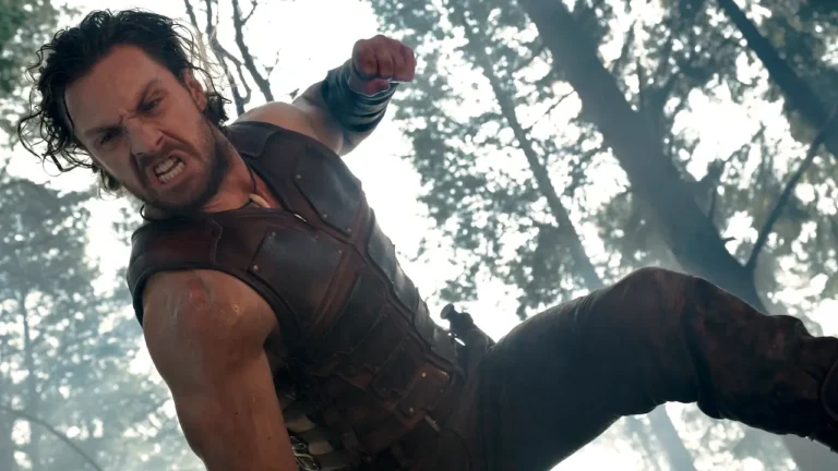 Kraven – Il Cacciatore, recensione del film con Aaron Taylor-Johnson