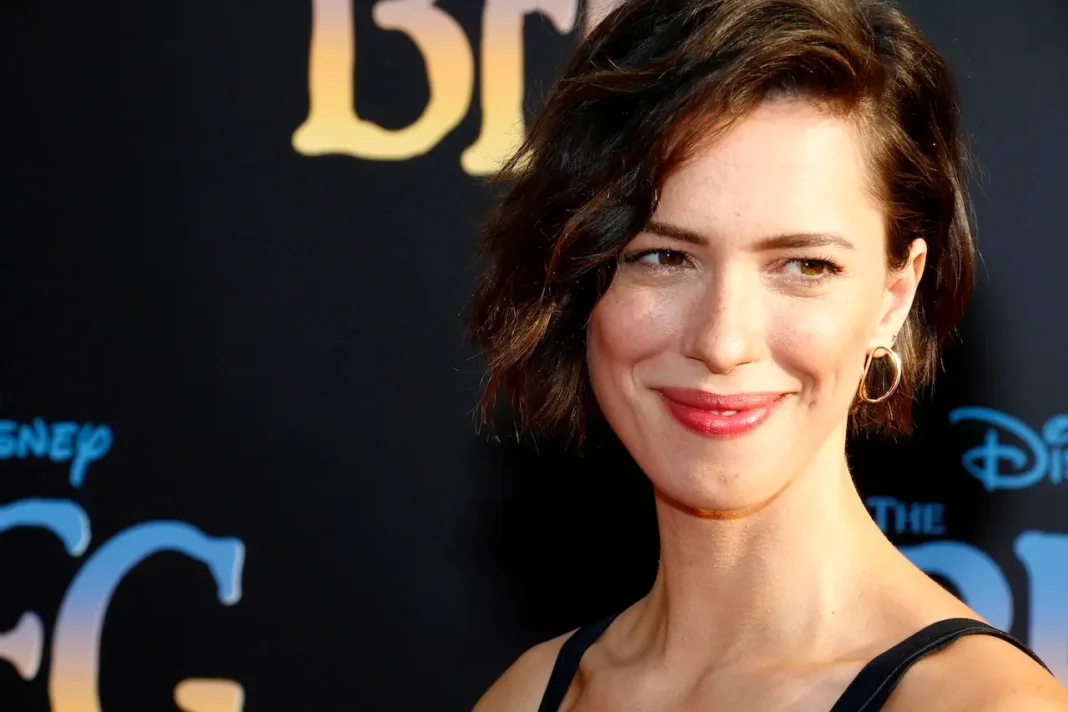 Rebecca Hall attrice