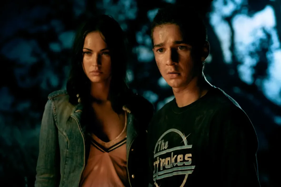 Shia LaBeouf e Megan Fox in Transformers (2007)