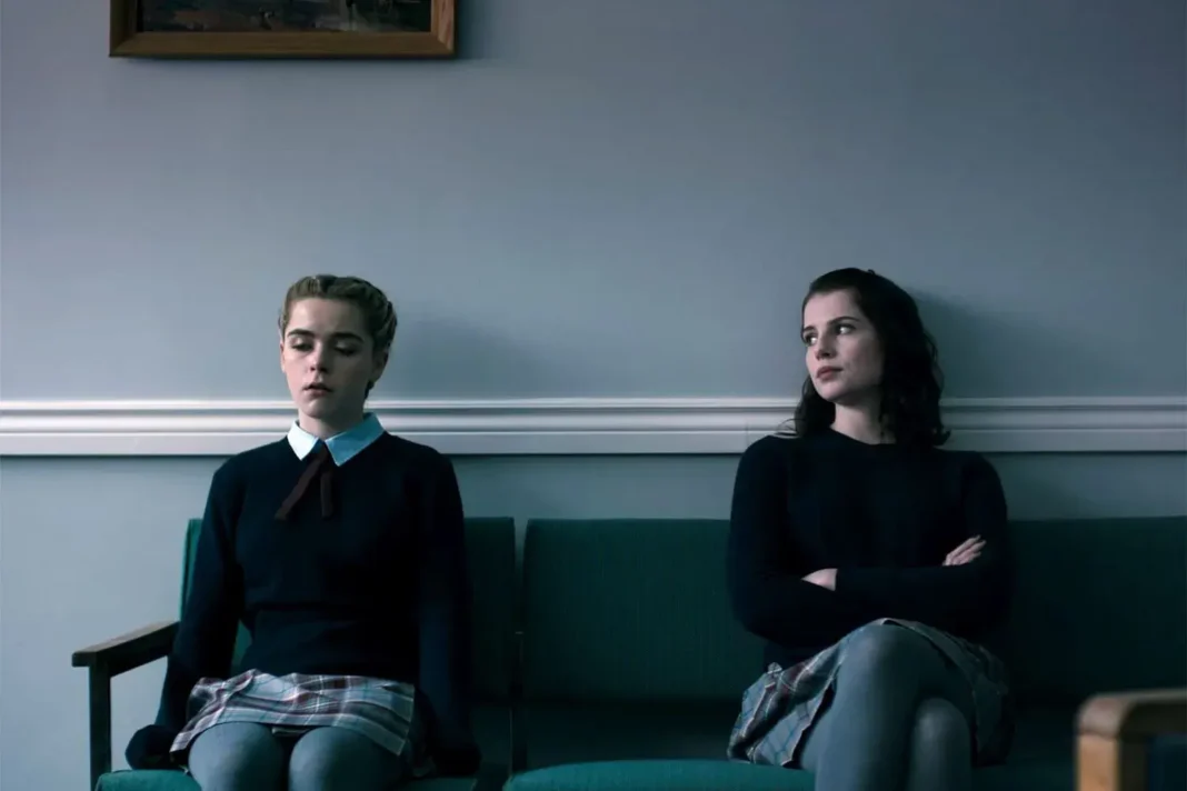 The Blackcoat’s Daughter (2015)