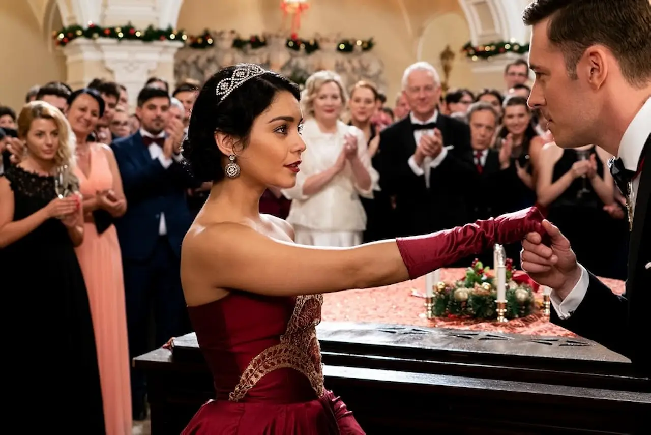 Vanessa Hudgens e Sam Palladio in Nei panni di una principessa
