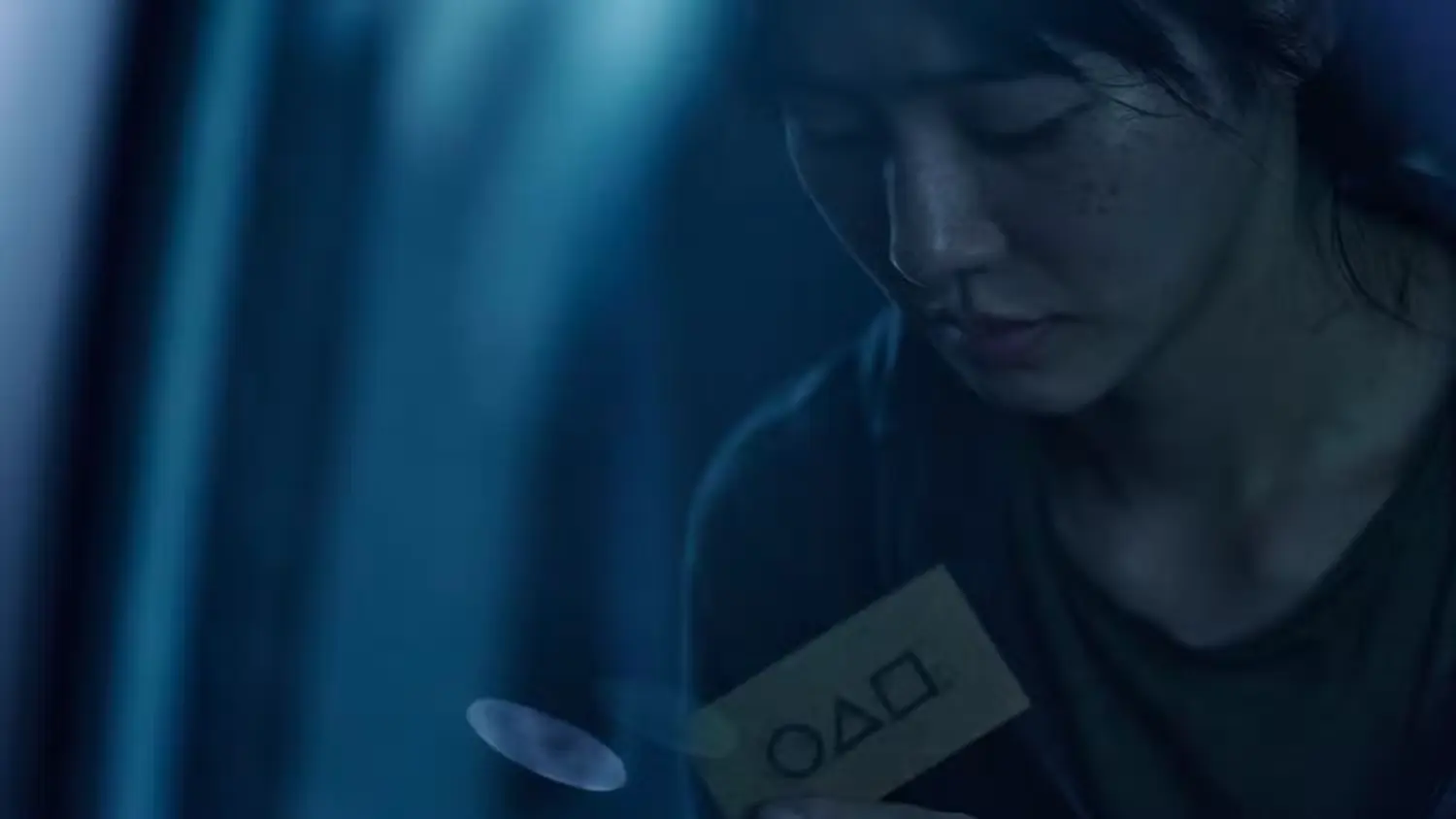 Il personaggio di Park Gyu-young, No-eul, è una delle guardie rosa