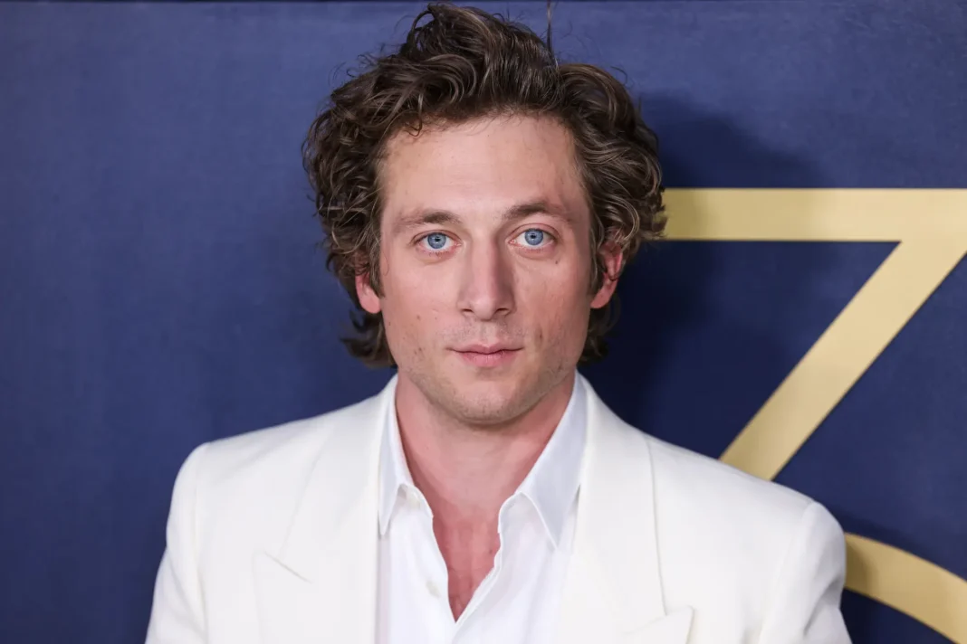 Jeremy Allen White attore