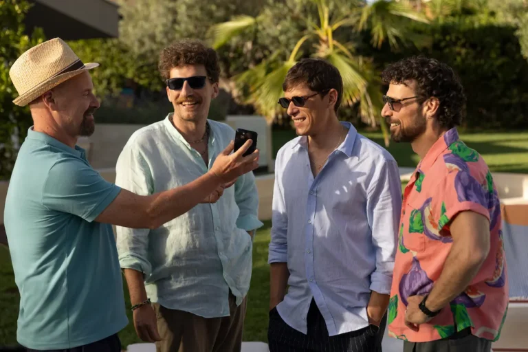 Maschi Veri: le prime immagini della nuova serie Netflix Italia