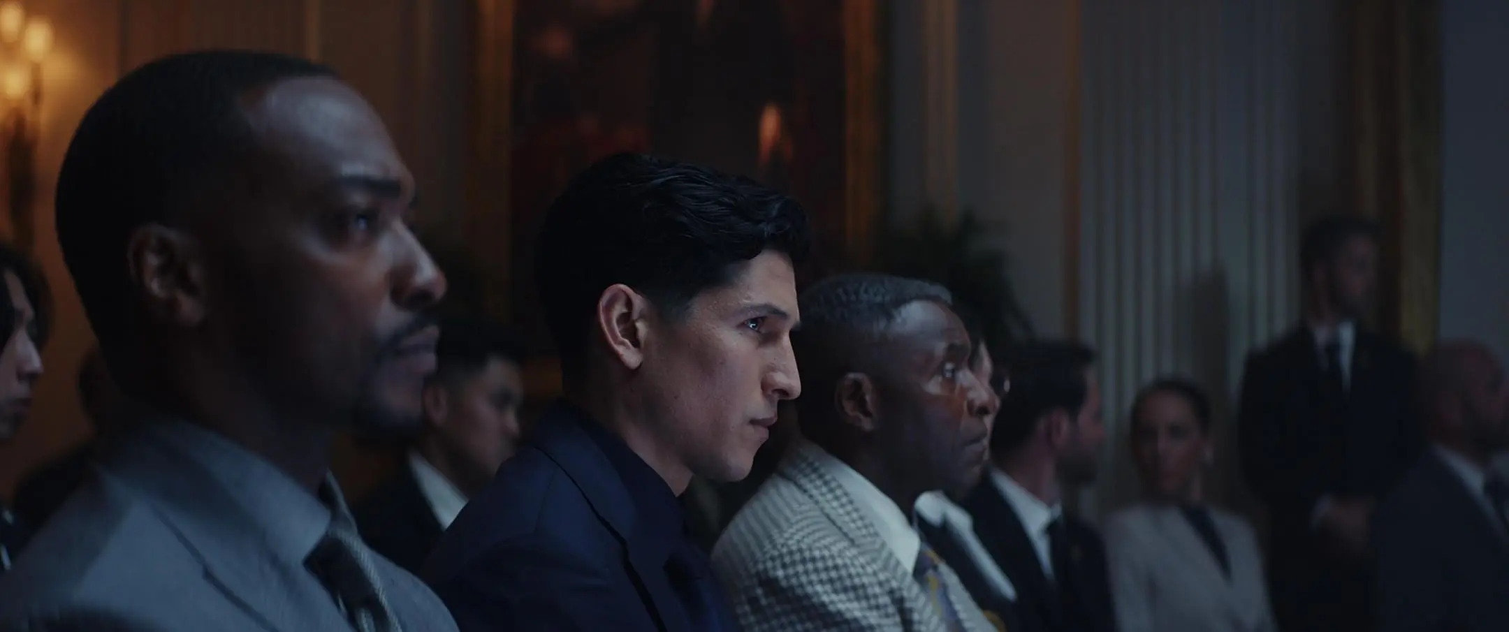 Danny Ramirez nel ruolo di Joaquín Torres, alias Falcon
