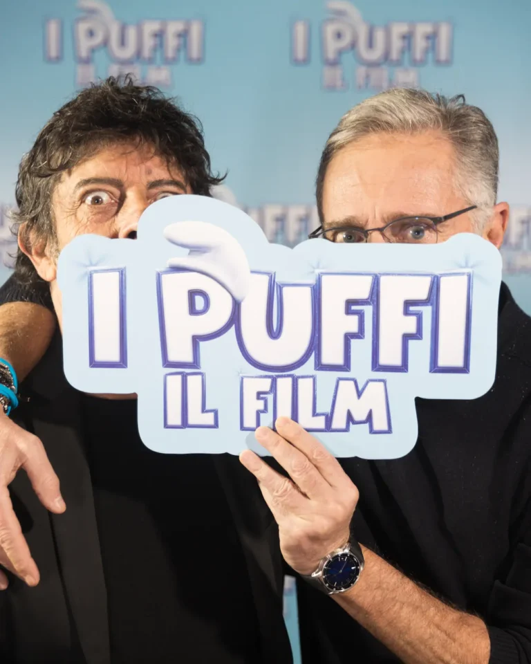 I Puffi – Il Film: il trailer con le voci di Paolo Bonolis e Luca Laurenti