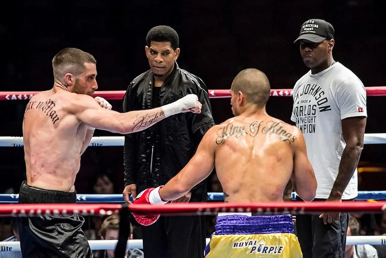 Jake Gyllenhaal e Miguel Gomez in Southpaw - L'ultima sfida