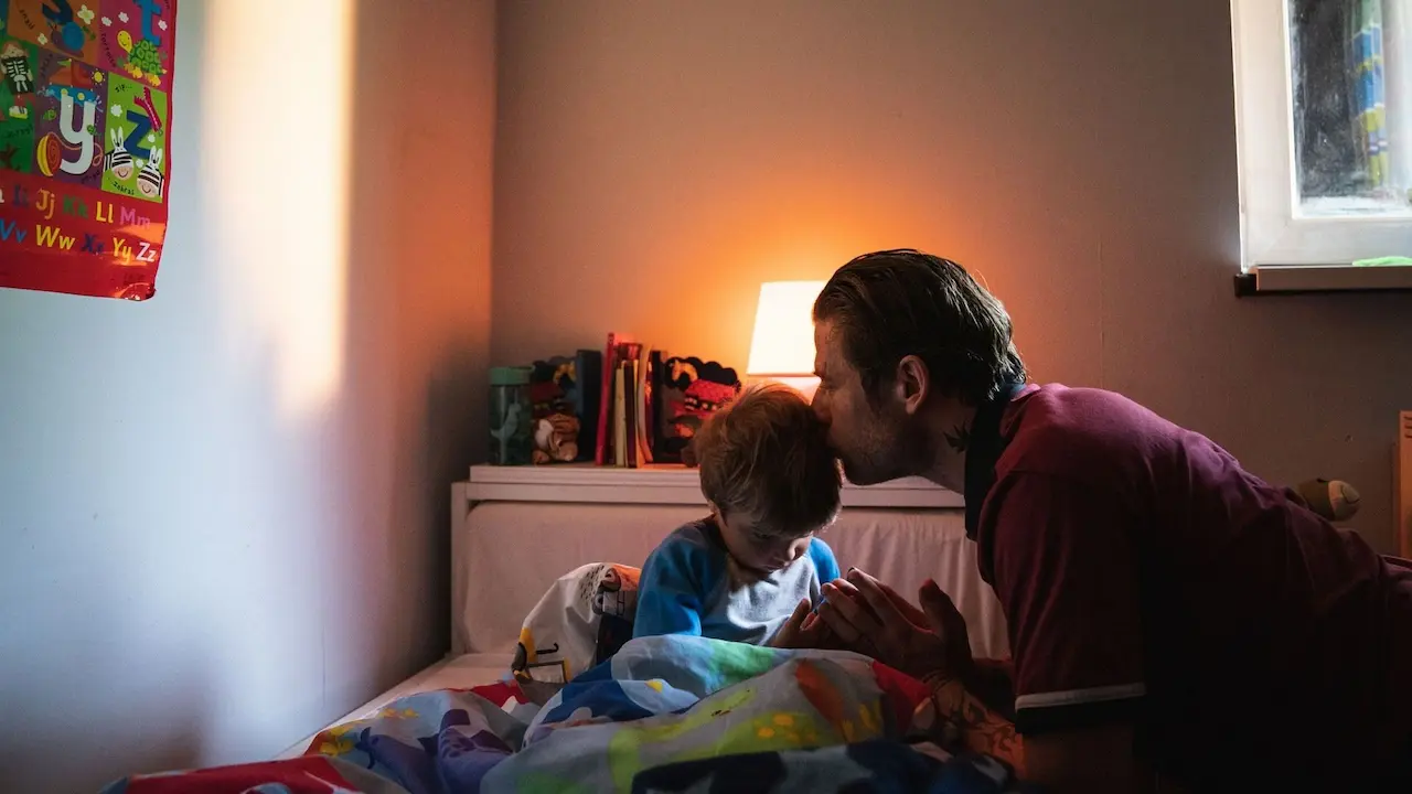 James Morton e Daniel Lamont in Nowhere Special - Una storia d'amore