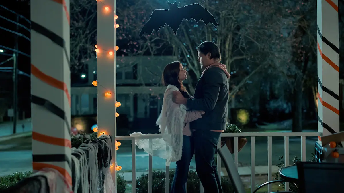 JoAnna Garcia Swisher e justing Bruening in Il colore delle magnolie 4