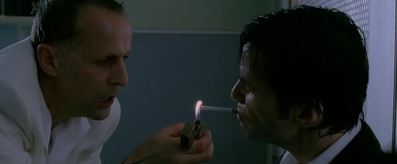 Keanu Reeves e Peter Stormare in Constantine