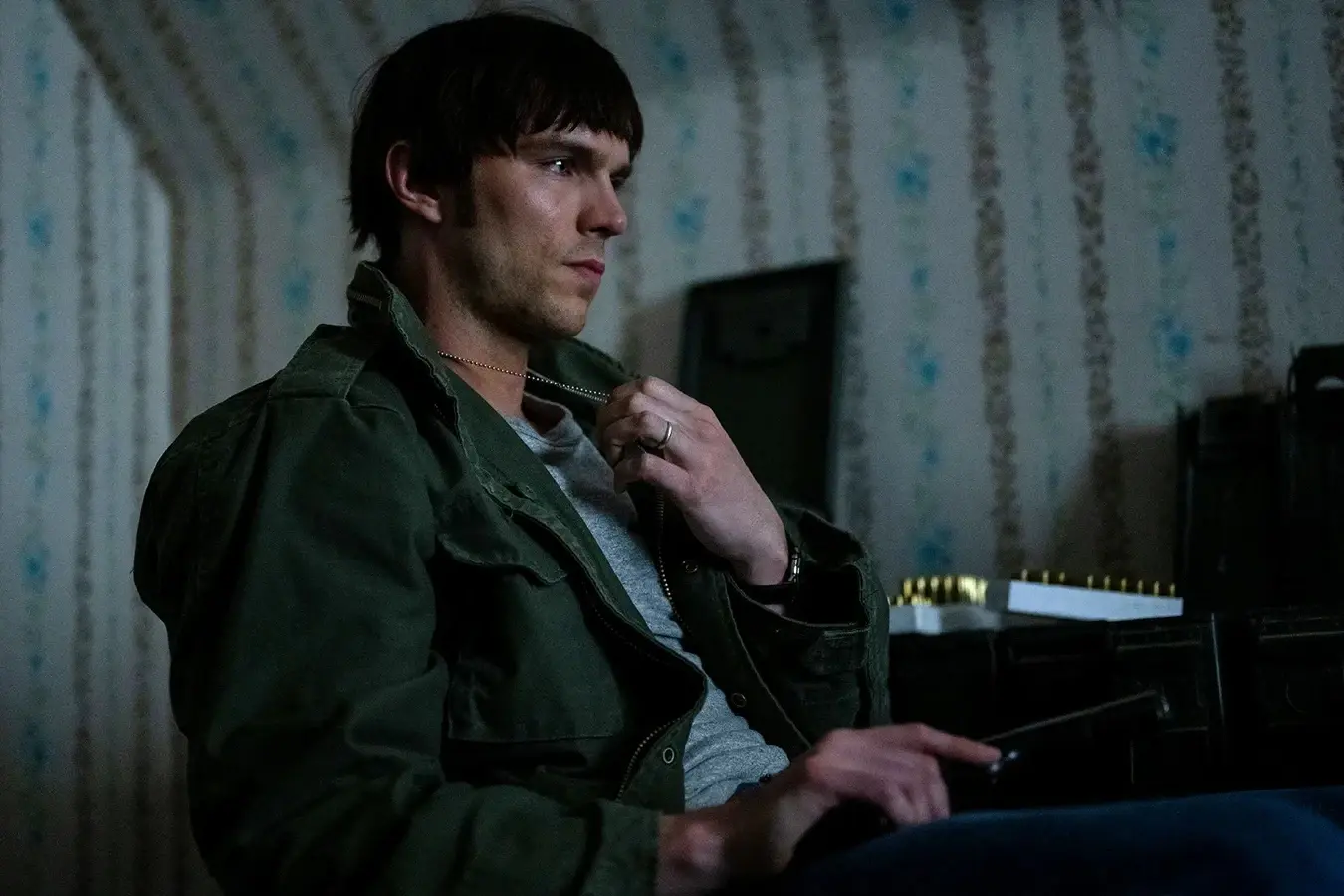 Nicholas Hoult Bob Matthews in The Order