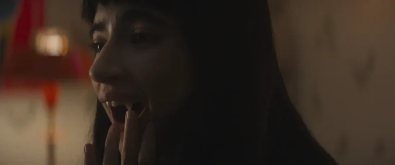Vampira umanista cerca suicida consenziente: recensione del film