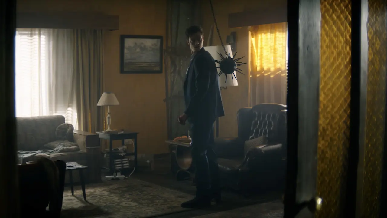 Jack Quaid in Mr. Morfina