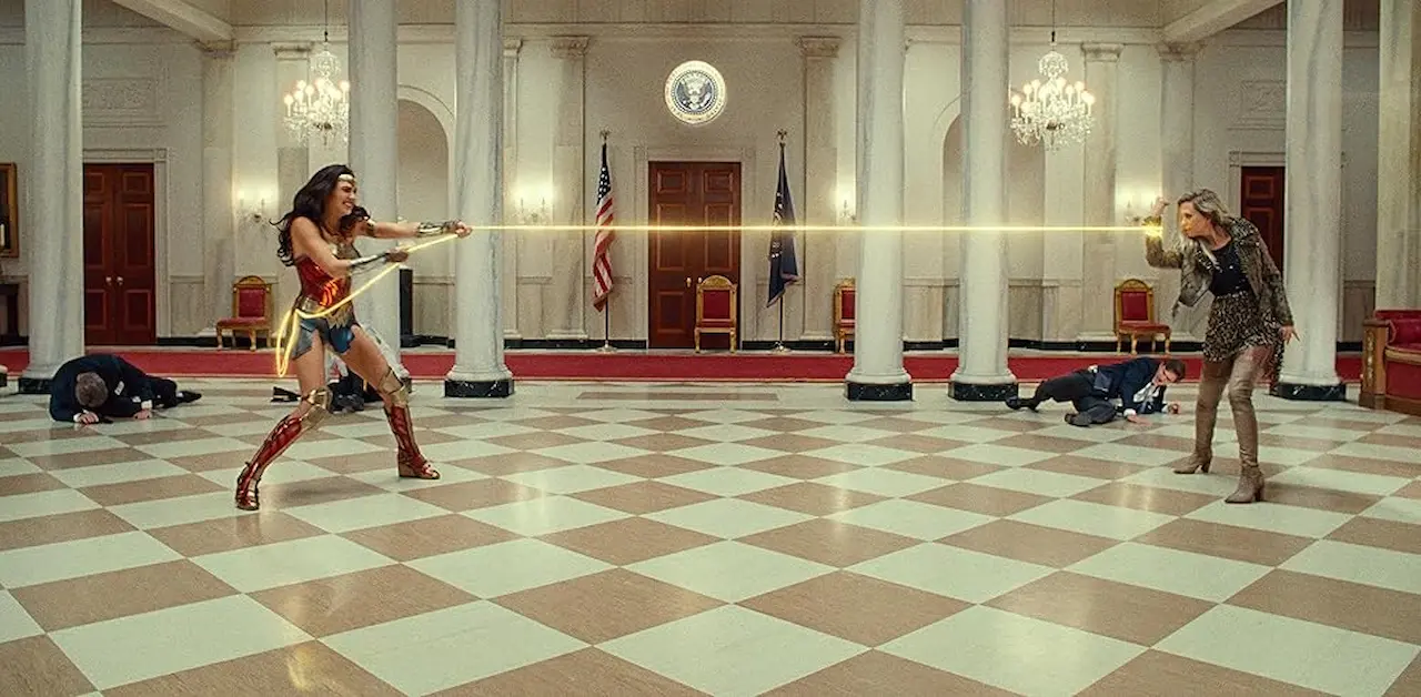 Kristen Wiig e Gal Gadot in Wonder Woman 1984
