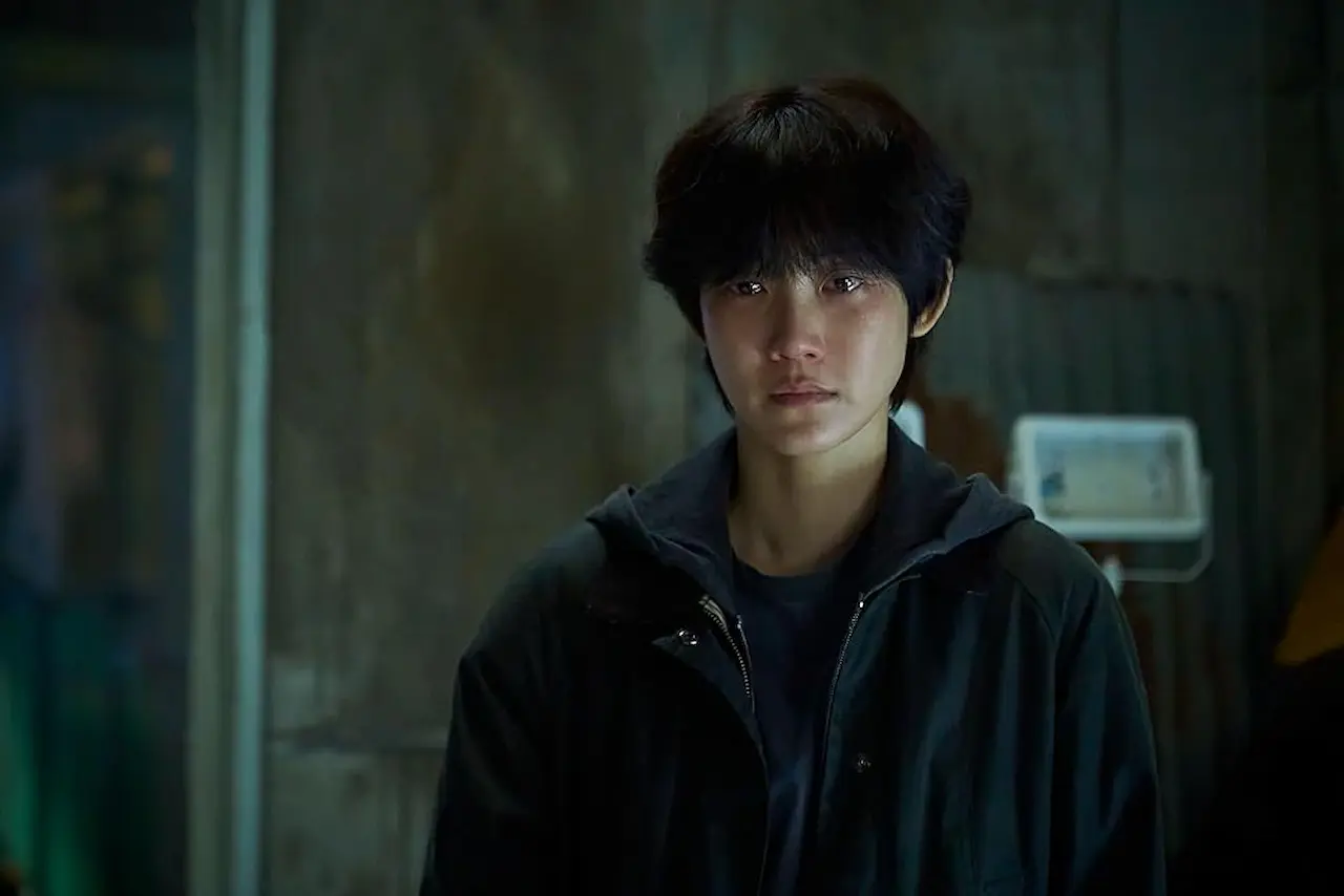 Shin Hyun-been in Tre rivelazioni