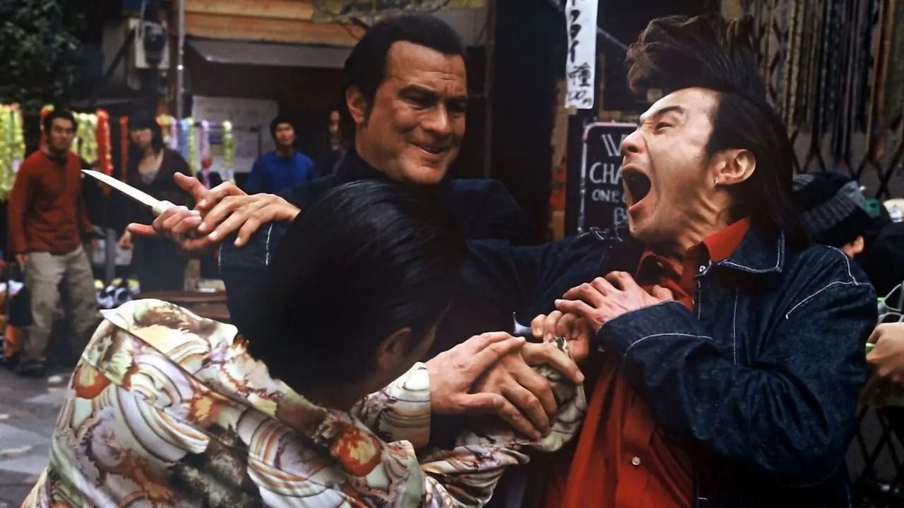 Steven Seagal nel film Into the Sun