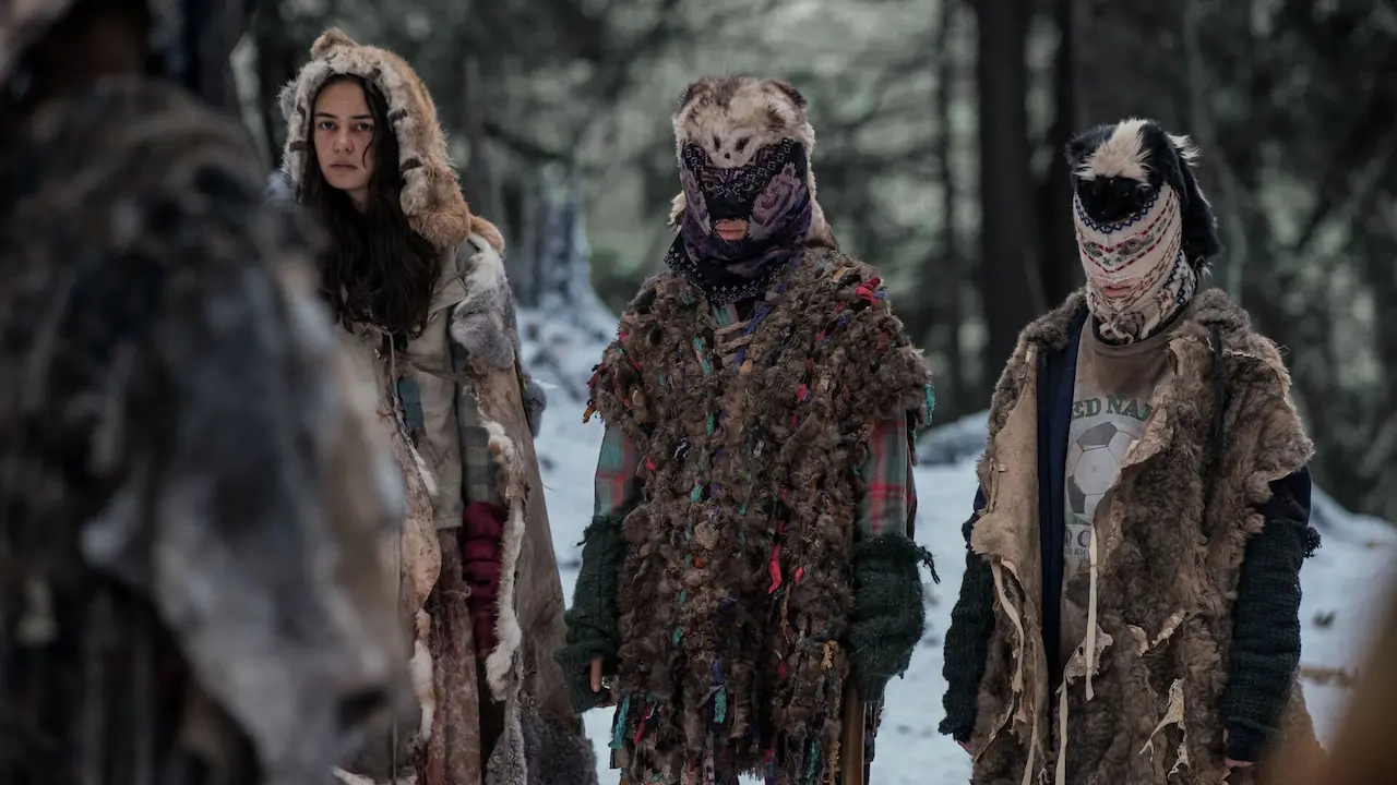 Courtney Eaton in Yellowjackets