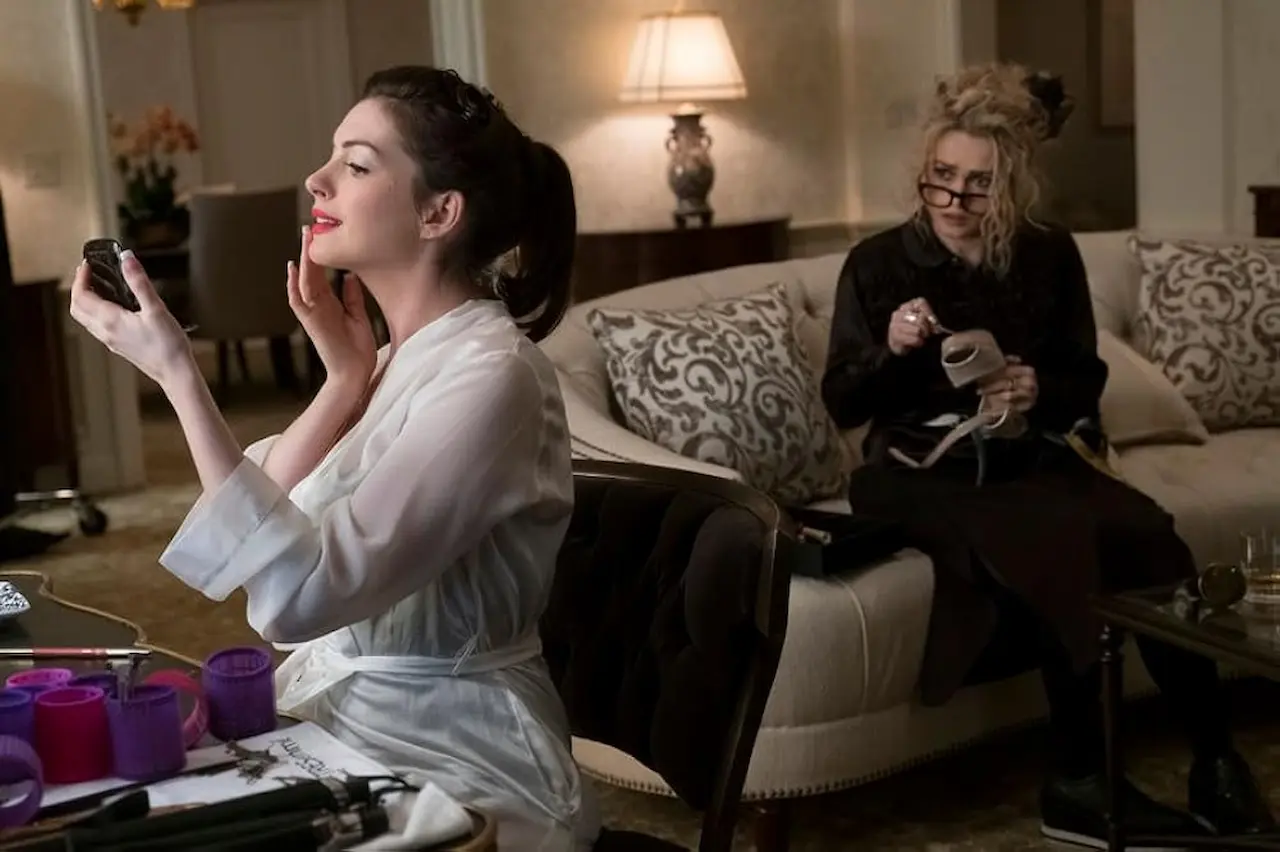 Helena Bonham Carter e Anne Hathaway in Ocean's 8