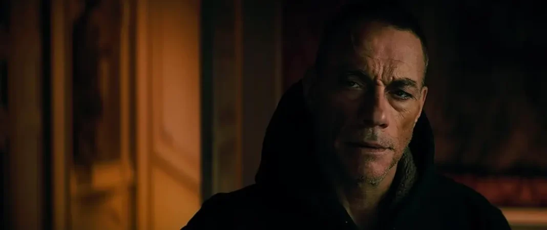 Jean-Claude Van Damme in The Bouncer - L'infiltrato