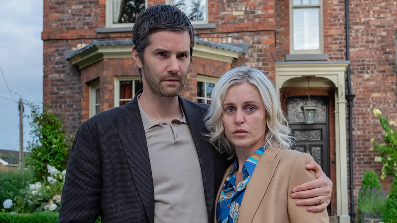 Jim Sturgess e Denise Gough in The Stolen Girl