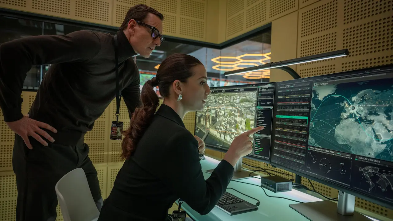Michael Fassbender e Marisa Abela in Black Bag - Doppio gioco