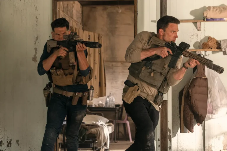 The Accountant 2: nuovi trailer e poster del sequel con Ben Affleck e Jon Bernthal