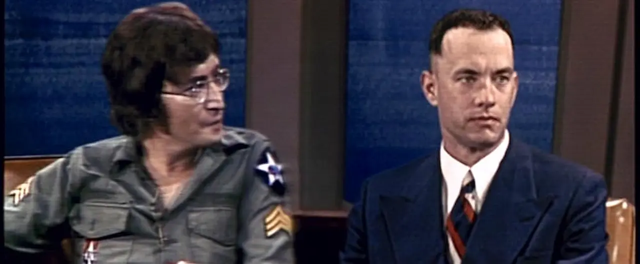 Tom Hanks e John Lennon in Forrest Gump