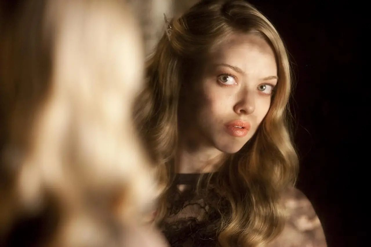 Amanda Seyfried in Chloe - Tra seduzione e inganno