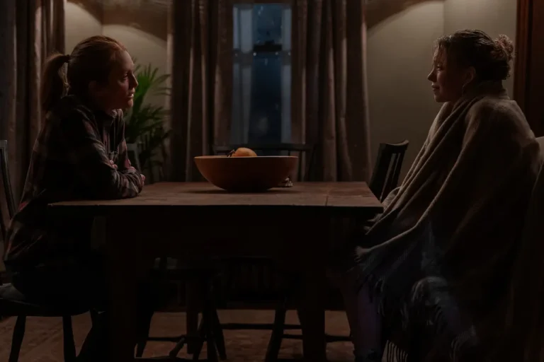 Echo Valley: il trailer della serie con Julianne Moore e Sydney Sweeney