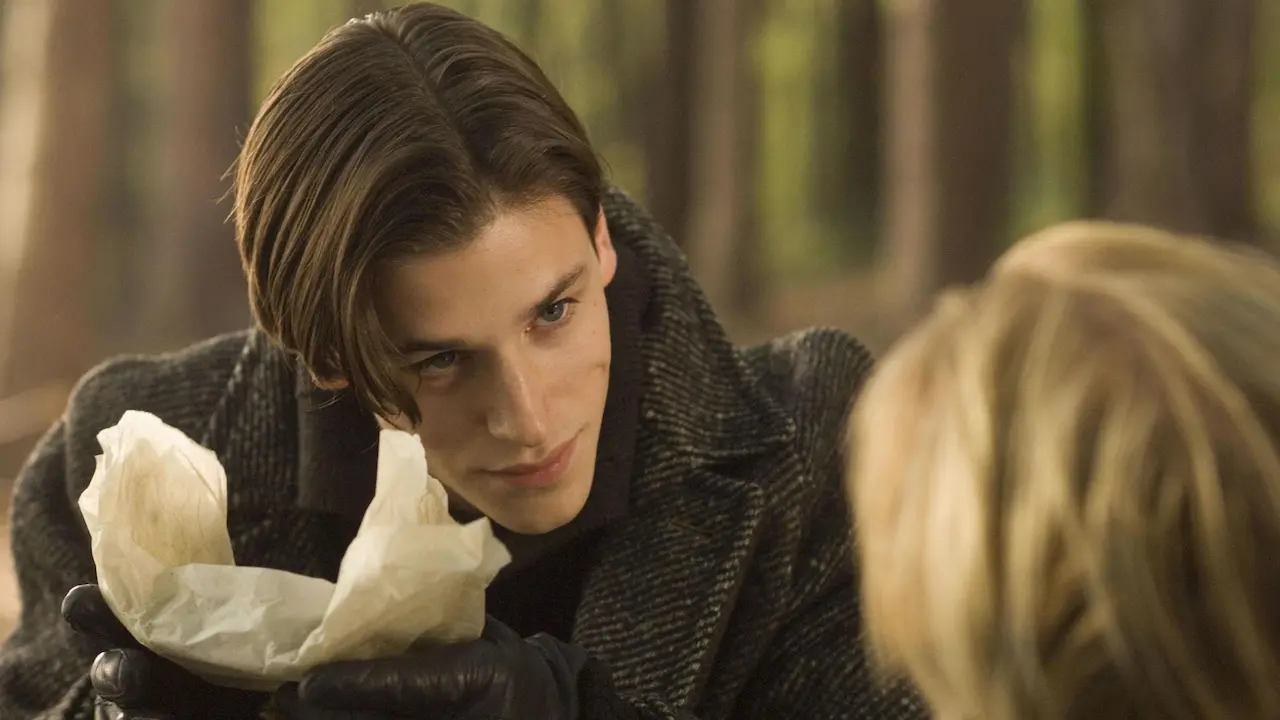 Gaspard Ulliel in Hannibal Lecter - Le origini del male