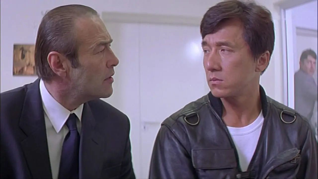 Jackie Chan in Senza nome e senza regole