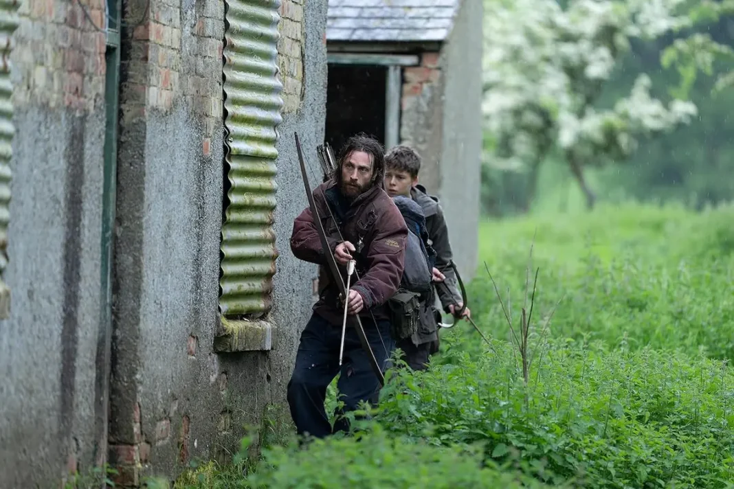 Aaron Taylor-Johnson e Alfie Williams in 28 anni dopo (2025)