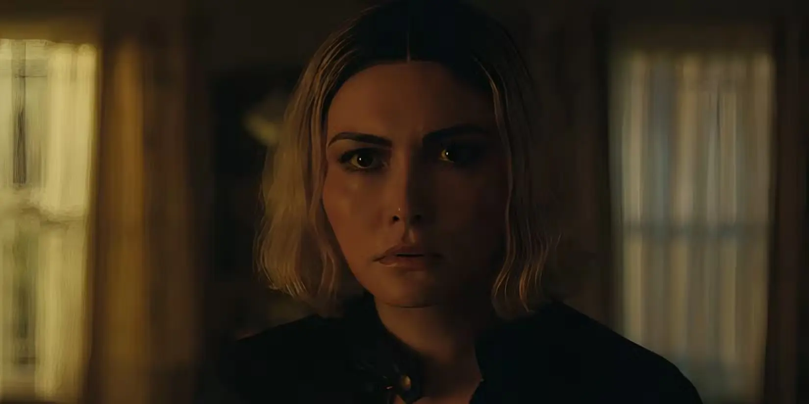 Anais Daniella Pineda The Accountant 2