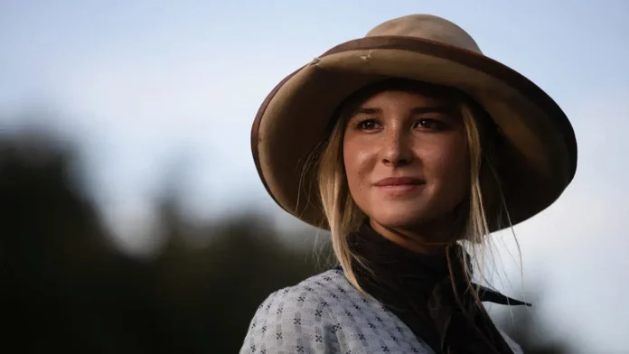Elsa Dutton in 1883 spin-off Yellostone