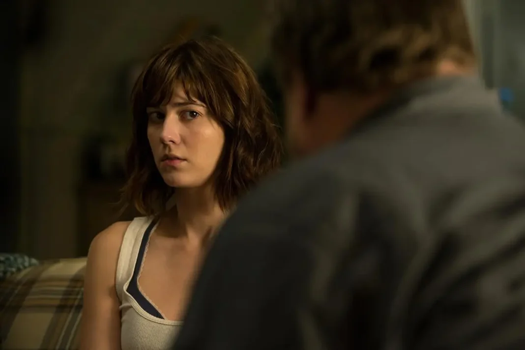 John Goodman e Mary Elizabeth Winstead in 10 Cloverfield Lane (2016)