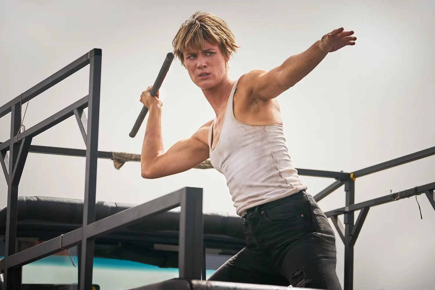 Mackenzie Davis in Terminator - Destino oscuro (2019)