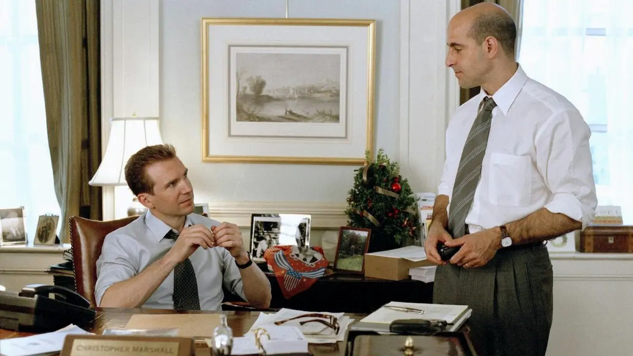Ralph Fiennes e Stanley Tucci in Un amore a 5 stelle