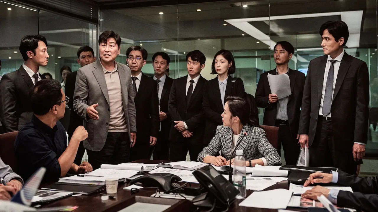 Song Kang-ho in Emergency Declaration