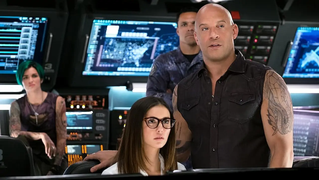 Vin Diesel, Tony Gonzalez, Nina Dobrev e Ruby Rose in xXx - Il ritorno di Xander Cage