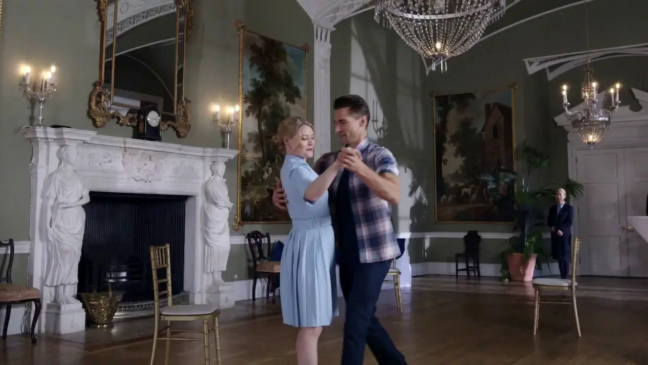 Andrew W. Walker e Emilie de Ravin in Un Duca all'improvviso