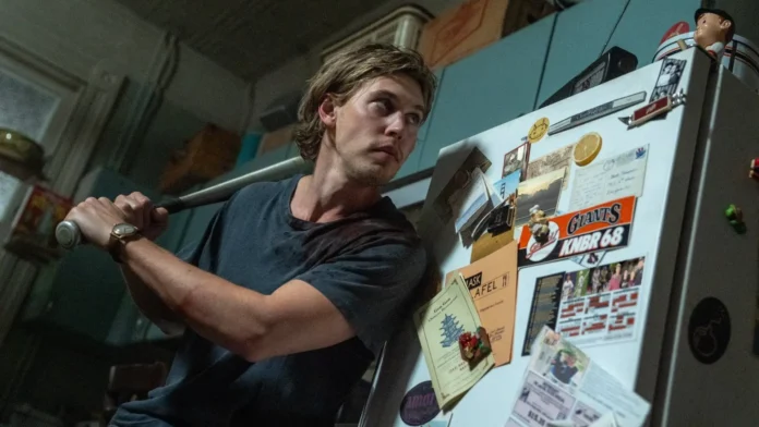 Austin Butler in Una scomoda circostanza - Caught Stealing