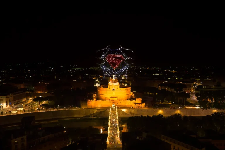 Superman: il drone show nel cielo di Roma – le foto e il video!