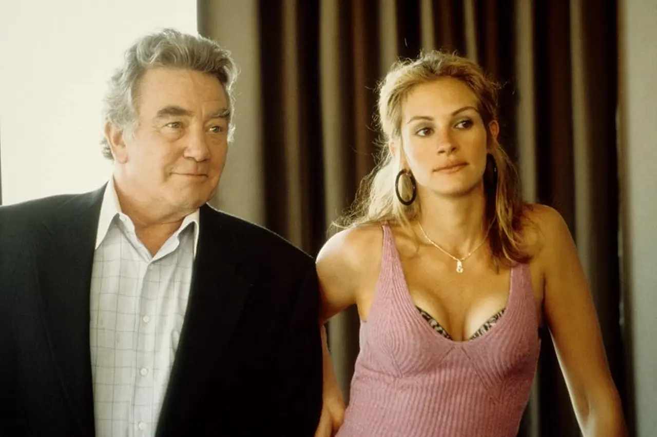 Julia Roberts e Albert Finney in Erin Brockovich - Forte come la verità