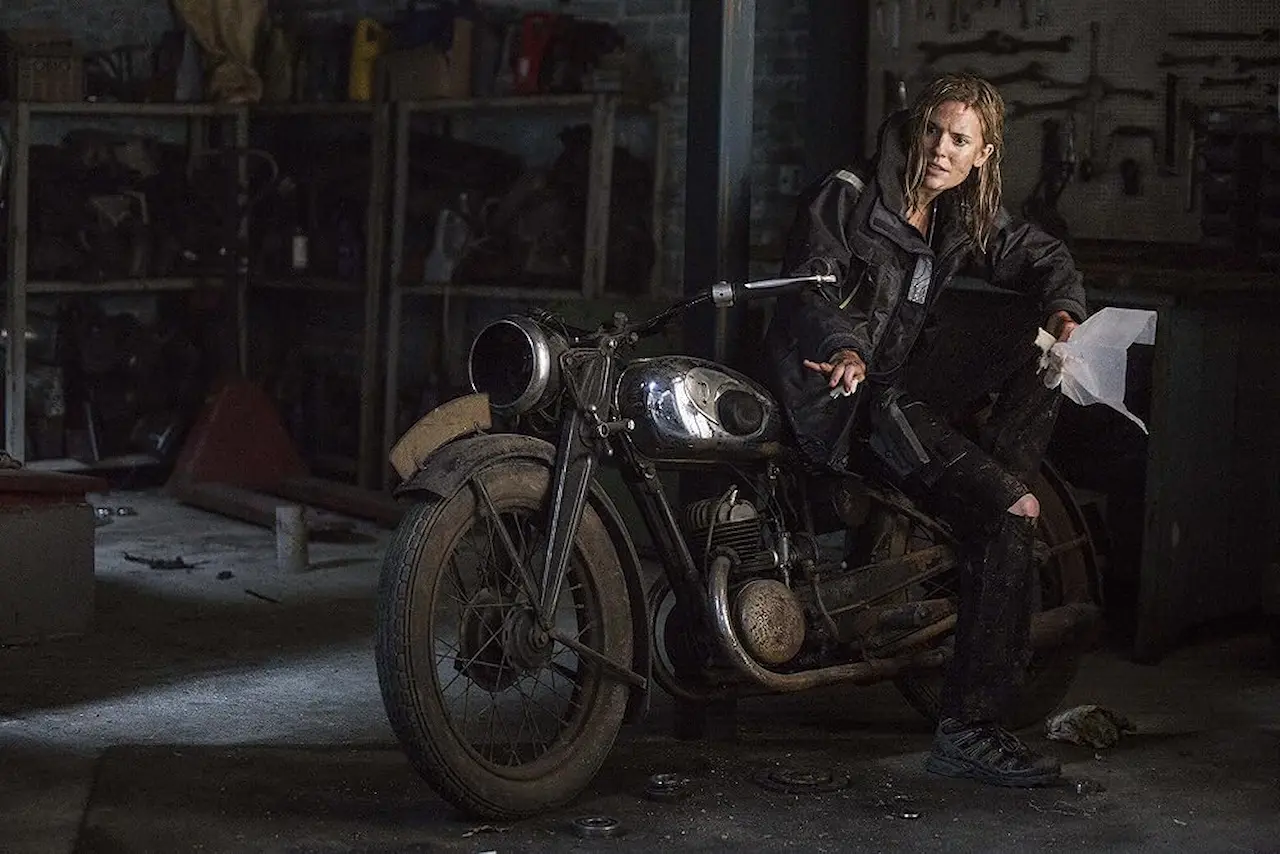 Maggie Grace in Hurricane - Allerta uragano