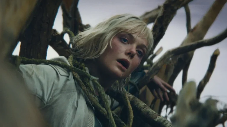 Predator: Badlands, il trailer e il nuovo poster del film con Elle Fanning