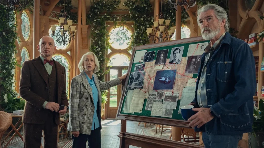 Ben Kingsley, Helen Mirren e Pierce Brosnan in Il club dei delitti del giovedì